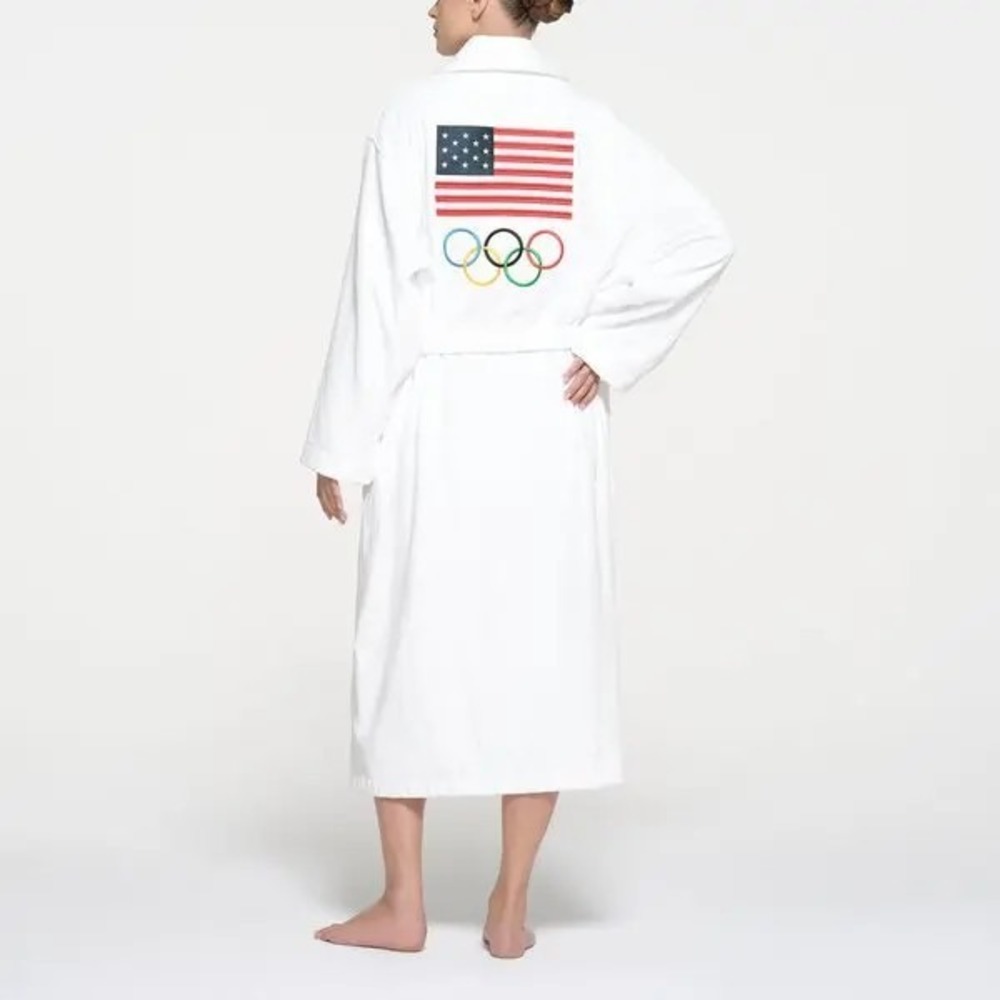 SKIMS x Team USA Olympic Robe Ivory Cozy Knit Embroidered Flag Olympics Belt